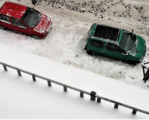 Vor einem grauen Haupt sollst du aufstehen. Und nun setz dich wieder, wir müssen&nbsp;reden.